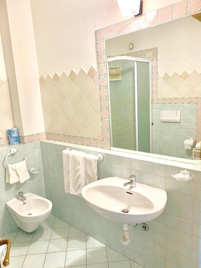 Swadeshi Sporting Hotel Tanca Manna Cannigione Extérieur photo