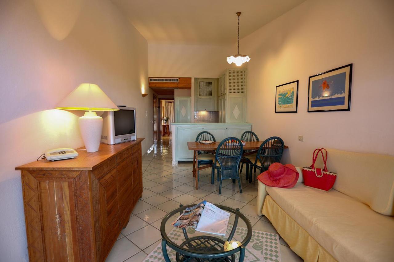 Swadeshi Sporting Hotel Tanca Manna Cannigione Extérieur photo